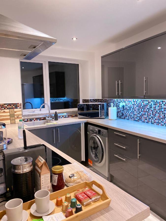 Spacious City Centre Property ランカスター エクステリア 写真