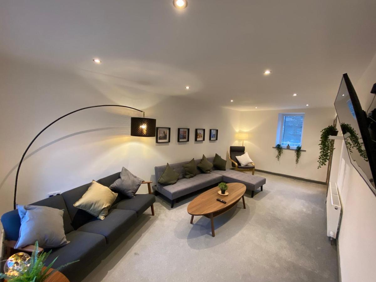 Spacious City Centre Property ランカスター エクステリア 写真