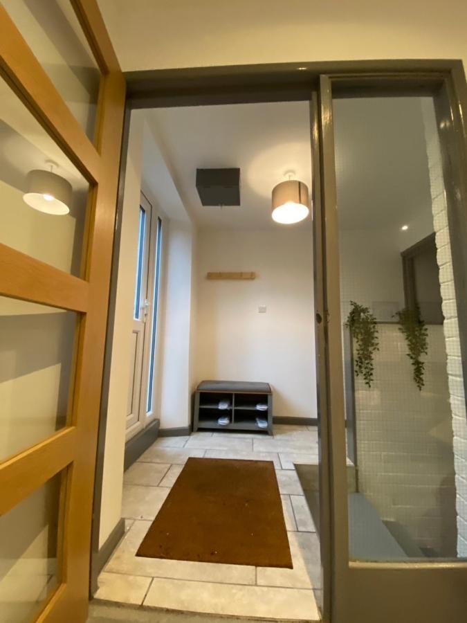 Spacious City Centre Property ランカスター エクステリア 写真